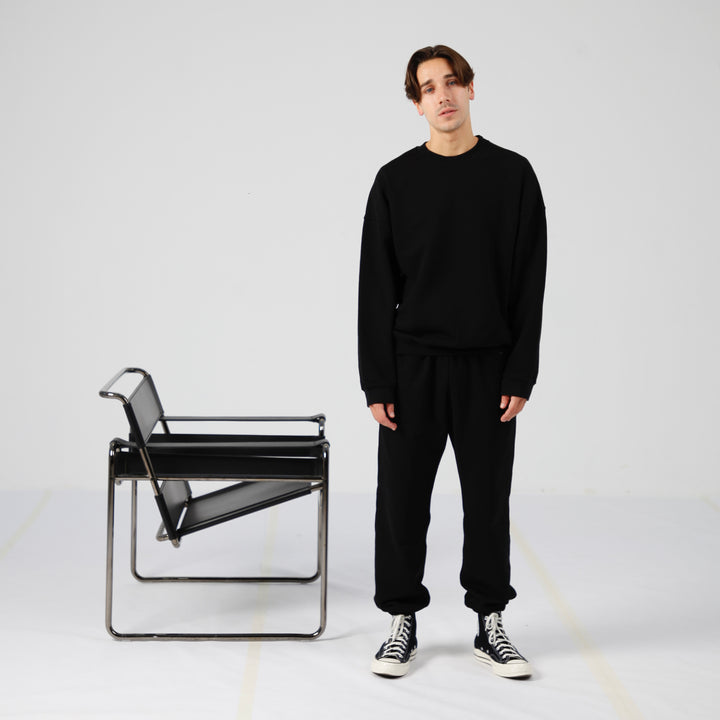 black jogging "located in paris"